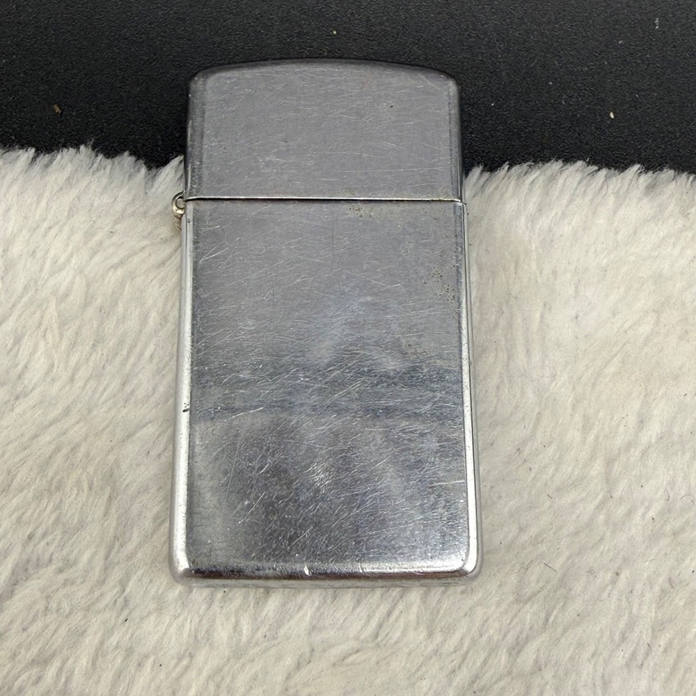 Vintage Zippo Lighter Silver Tone Slim Chrome USA Made 29997